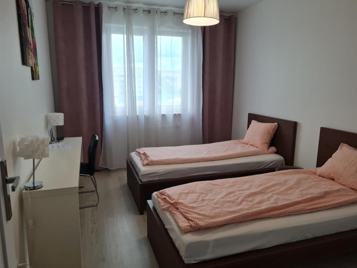 Apartament Na Lazurowej Варшава Екстериор снимка